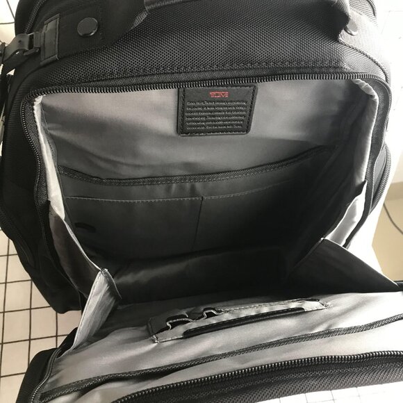 TUMI Alpha 3 T-Pass Business Class Brief Pack - Picture 9 of 15